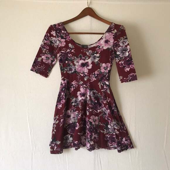 Sparkle & Fade Dresses & Skirts - Sparkle and fade‎ dress small